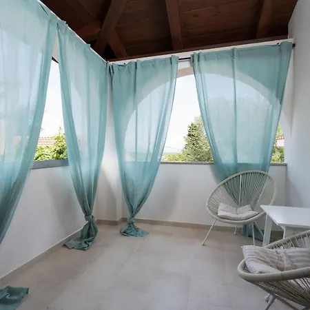 Tatil Evi Stone Lady With Pool&hot Tub,sauna,bbq,garden